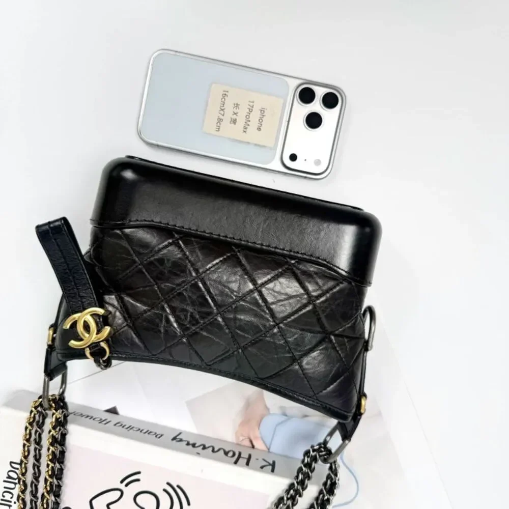 Chanel Women Pre-Loved Bag Very Good Condition